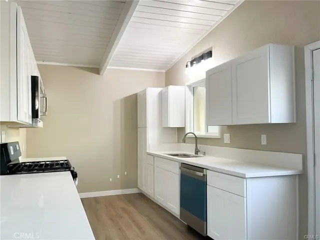 $409,900 | 1408 West W Avenue, Lancaster, CA 93534