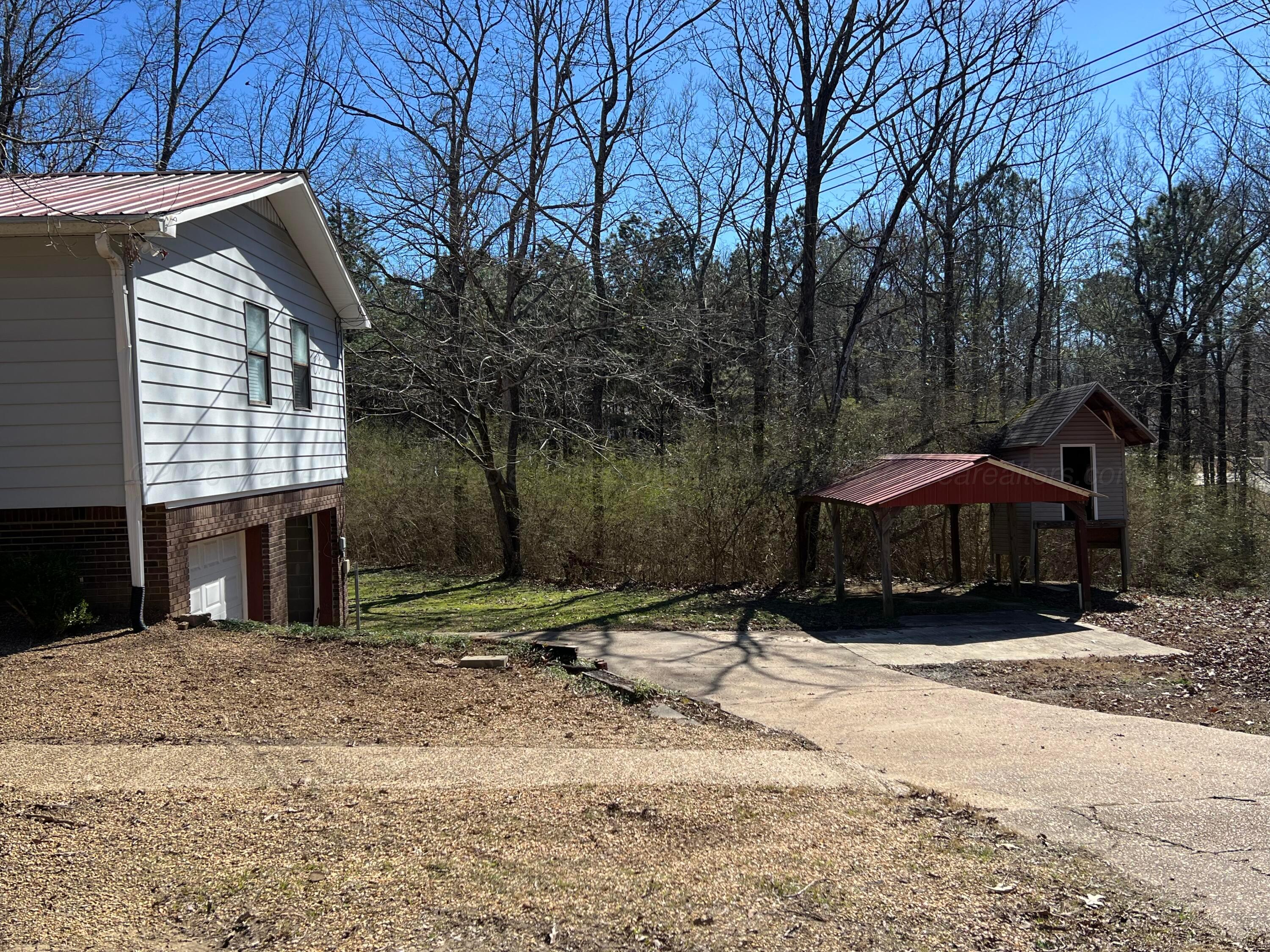 1744 Court Road Winfield, AL 35594 - Photo 20 of 20 IMG_6459