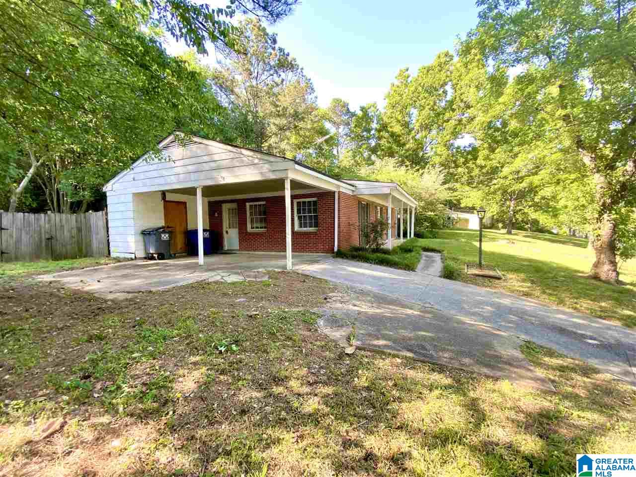 2208 Chapel Hill Road Birmingham, AL 35216 - Photo 2 of 9