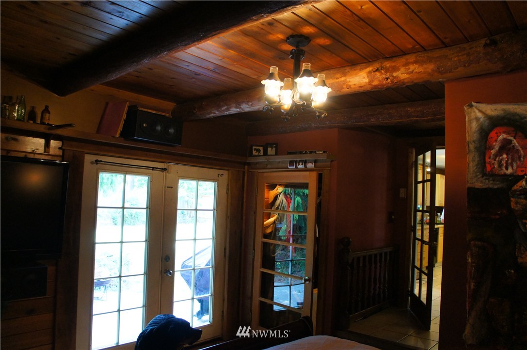 11330 2nd Place West Everett, WA 98204 - Photo 12 of 24