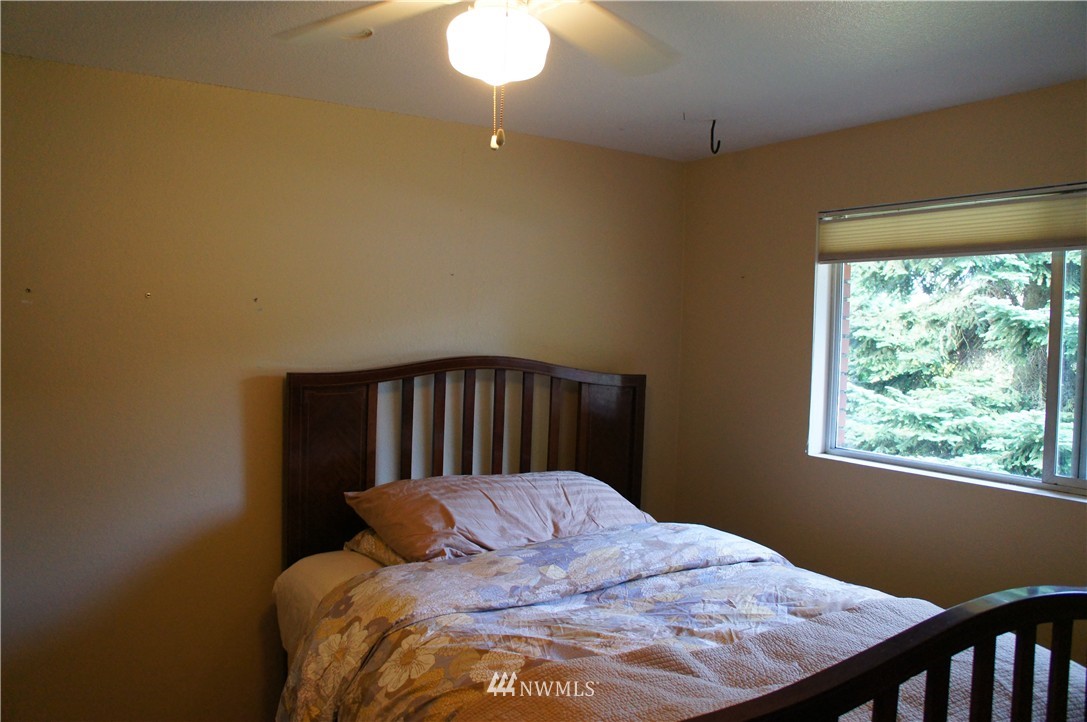 11330 2nd Place West Everett, WA 98204 - Photo 18 of 24