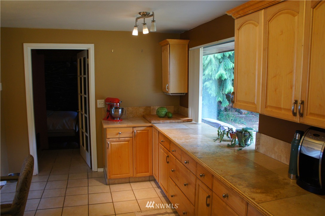 11330 2nd Place West Everett, WA 98204 - Photo 5 of 24