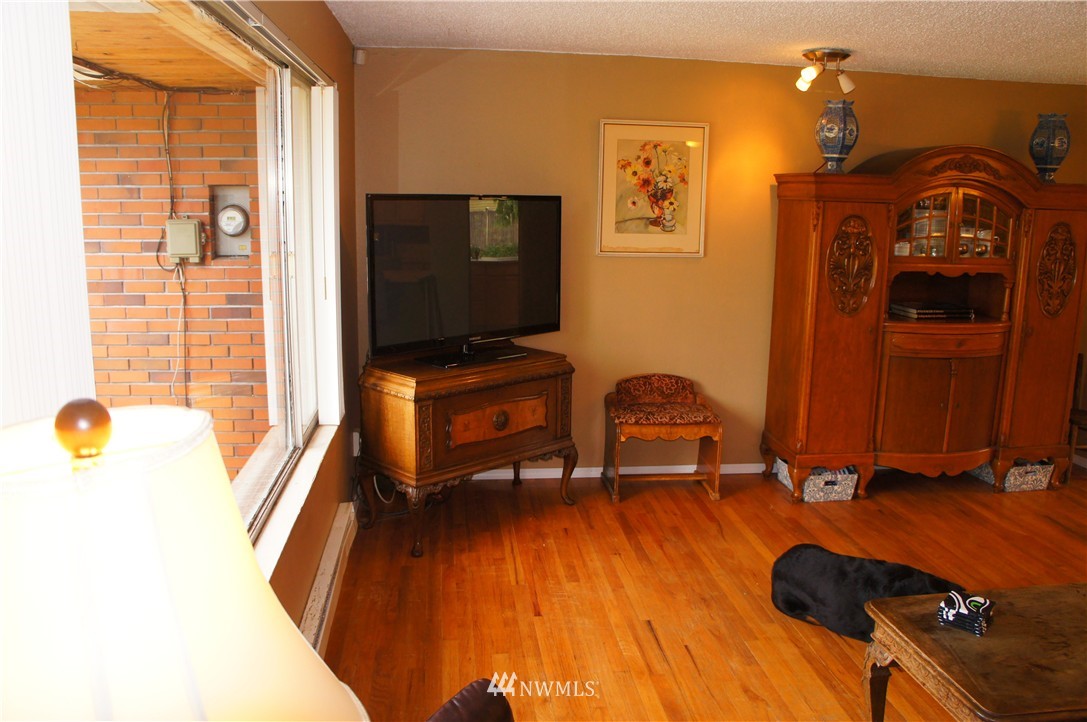 11330 2nd Place West Everett, WA 98204 - Photo 8 of 24