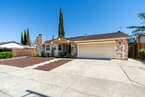 $949,999 | 7680 Santa Paula Drive, Gilroy, CA 95020