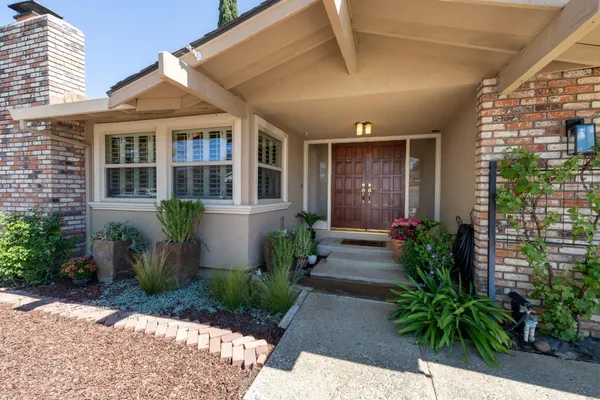 $949,999 | 7680 Santa Paula Drive, Gilroy, CA 95020
