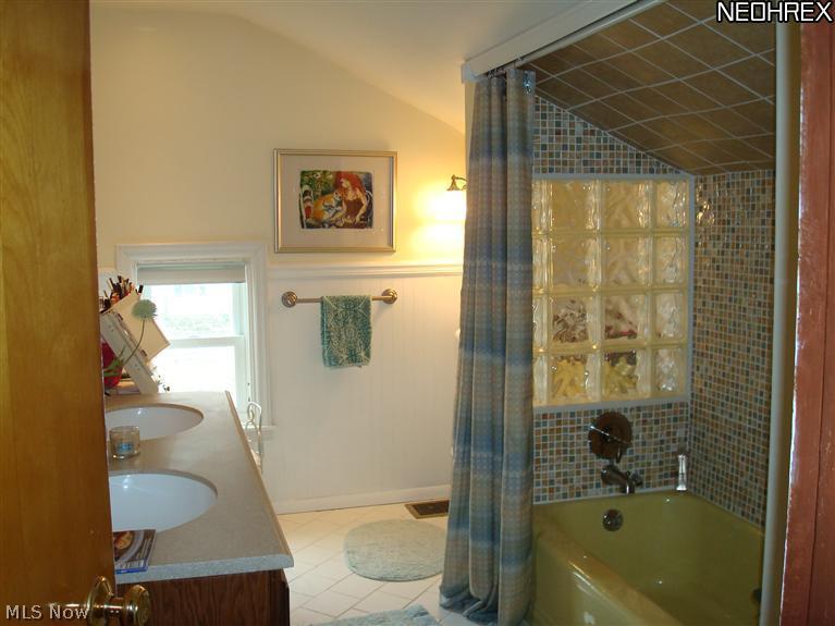 6796 Center Road Valley City, OH 44280 - Photo 9 of 20 Gallery Image 9