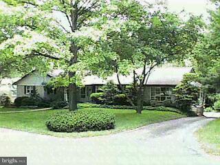 741 Hoffman Road York, PA 17403 - Photo 1 of 1 Gallery Image 1