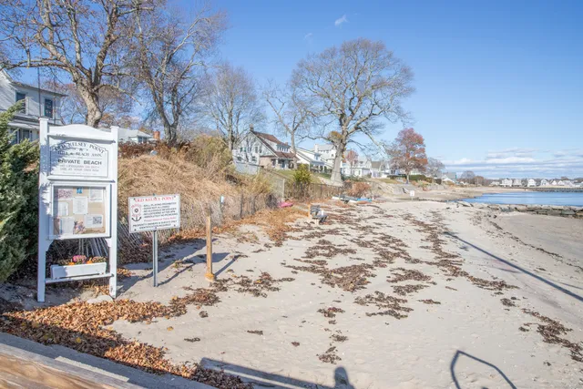 a view of a backyard of the house