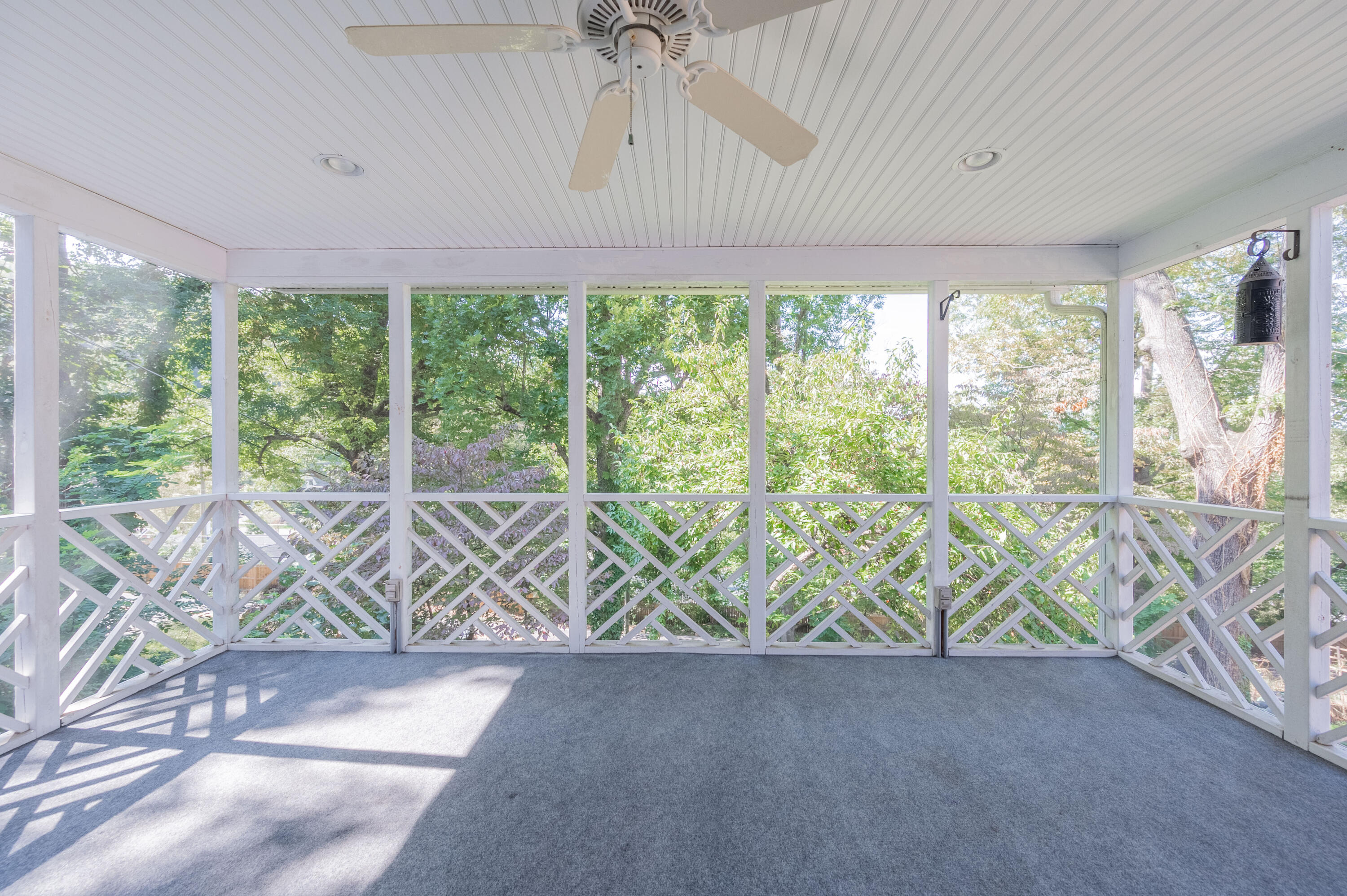 2643 Nottingham Road Southeast Roanoke, VA 24014 - Photo 36 of 105 roanoke-35