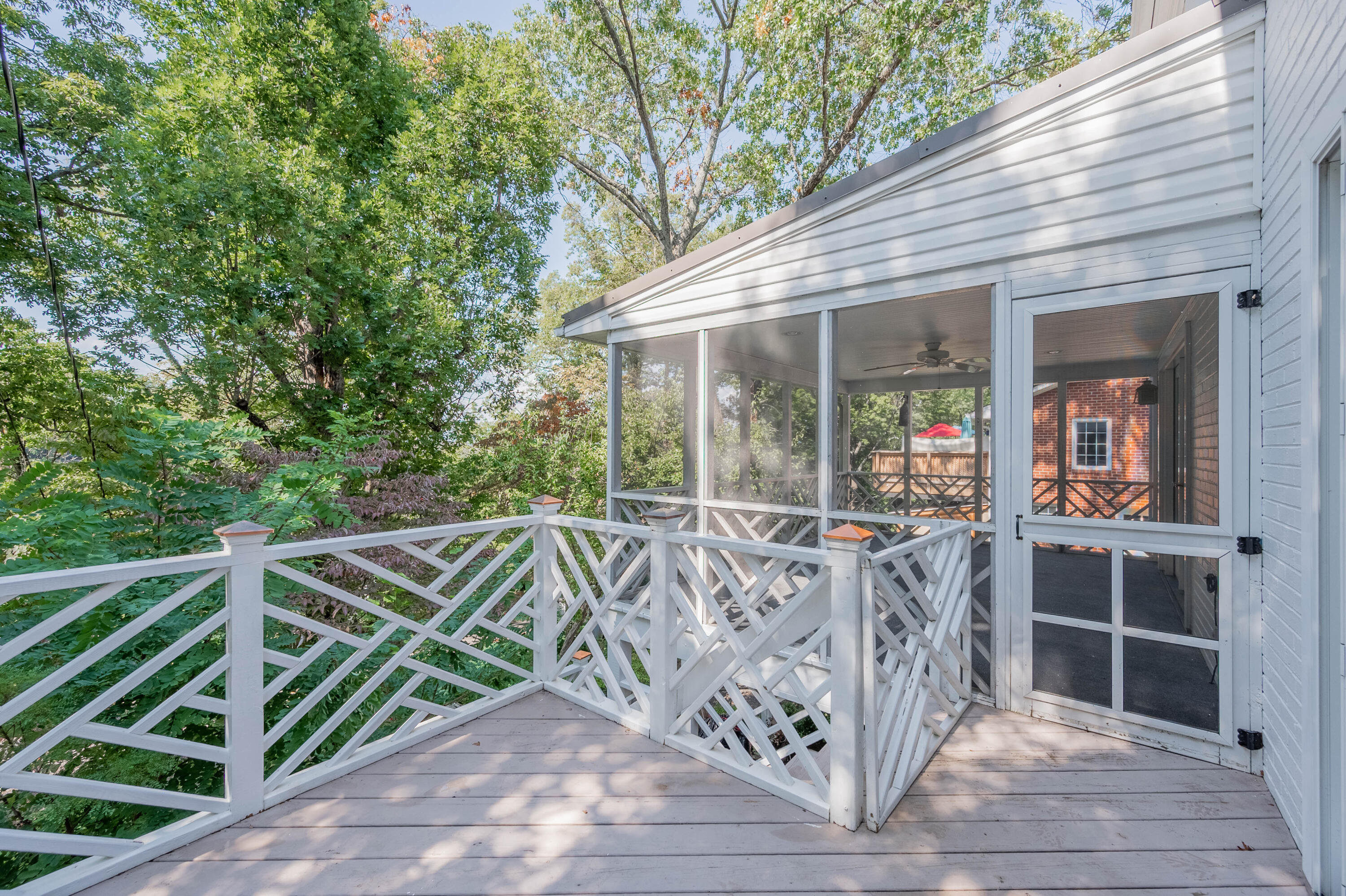 2643 Nottingham Road Southeast Roanoke, VA 24014 - Photo 43 of 105 roanoke-42