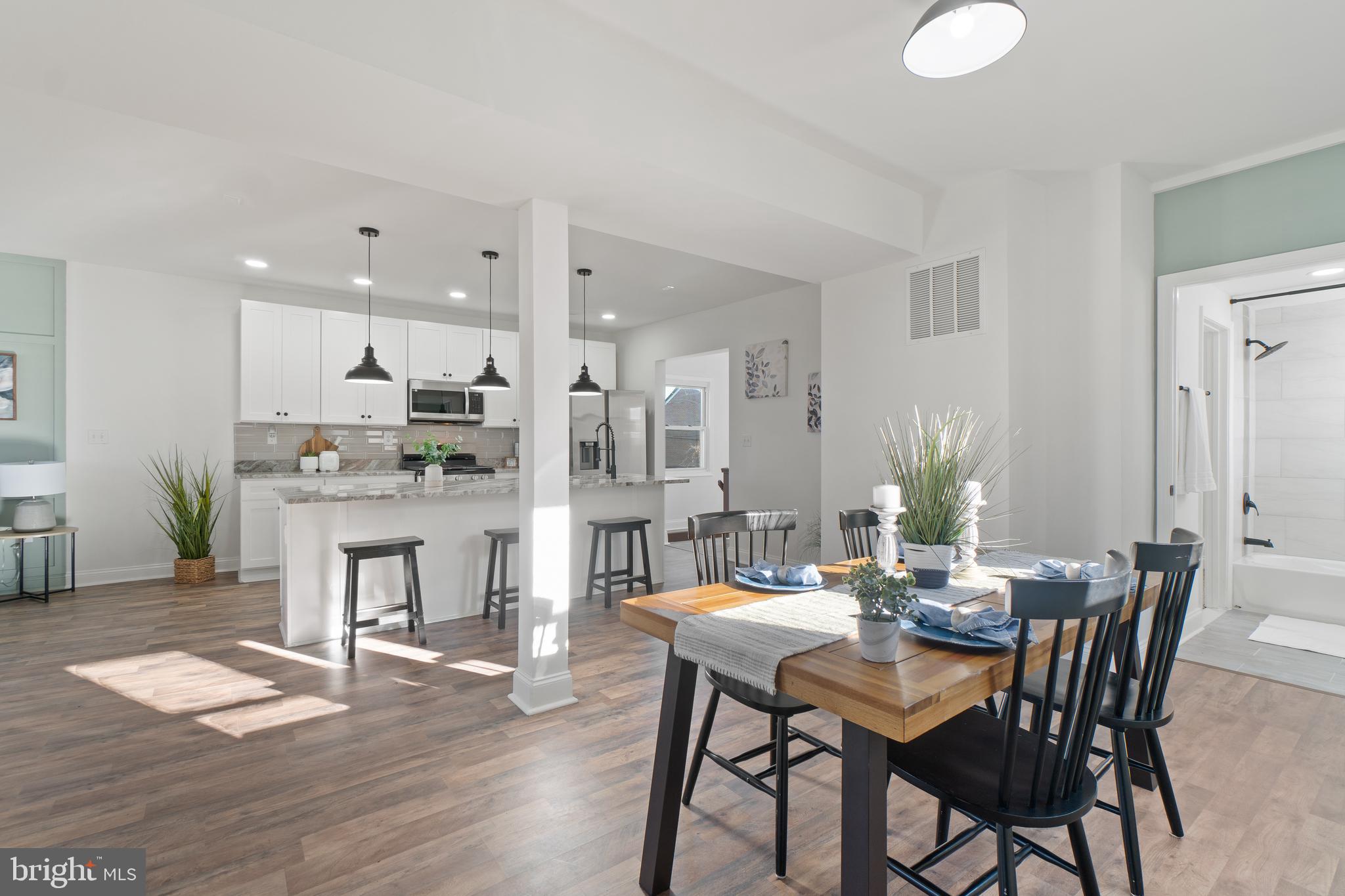 2807 Ruscombe Lane Baltimore, MD 21215 - Photo 14 of 55 Dining Area