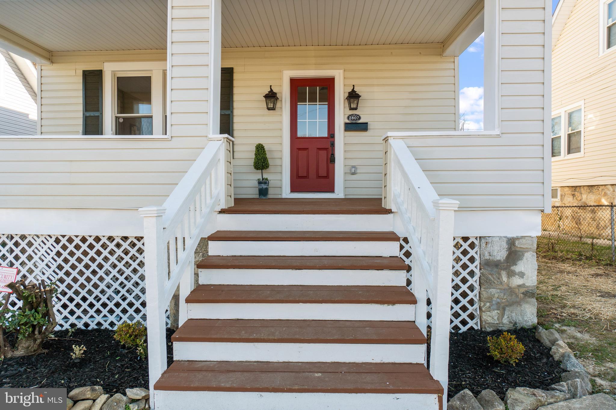 2807 Ruscombe Lane Baltimore, MD 21215 - Photo 2 of 55