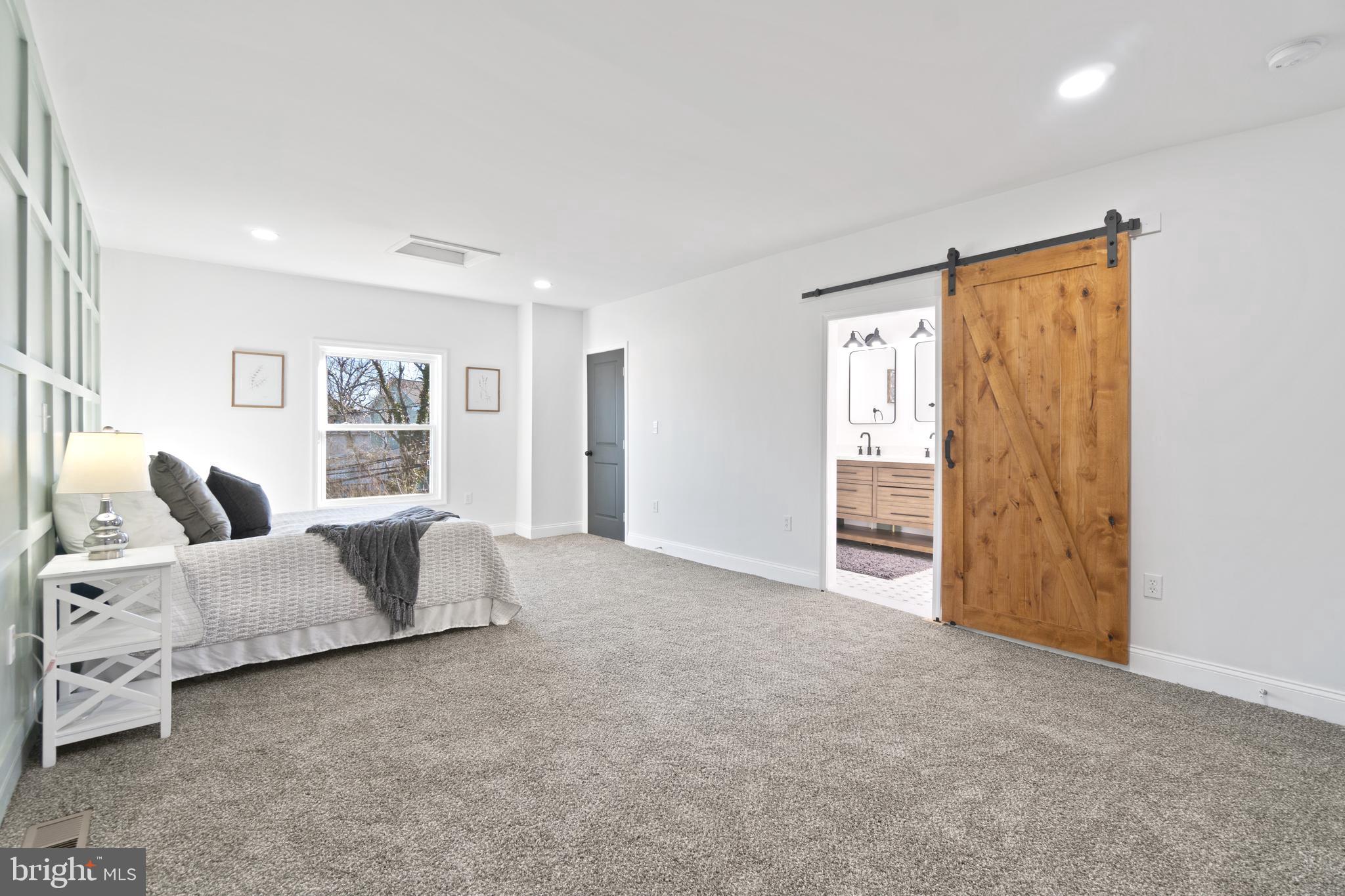 2807 Ruscombe Lane Baltimore, MD 21215 - Photo 29 of 55 Master Suite