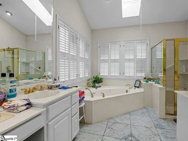 $350,000 | 100 Eastwood Avenue, Union, SC 29379