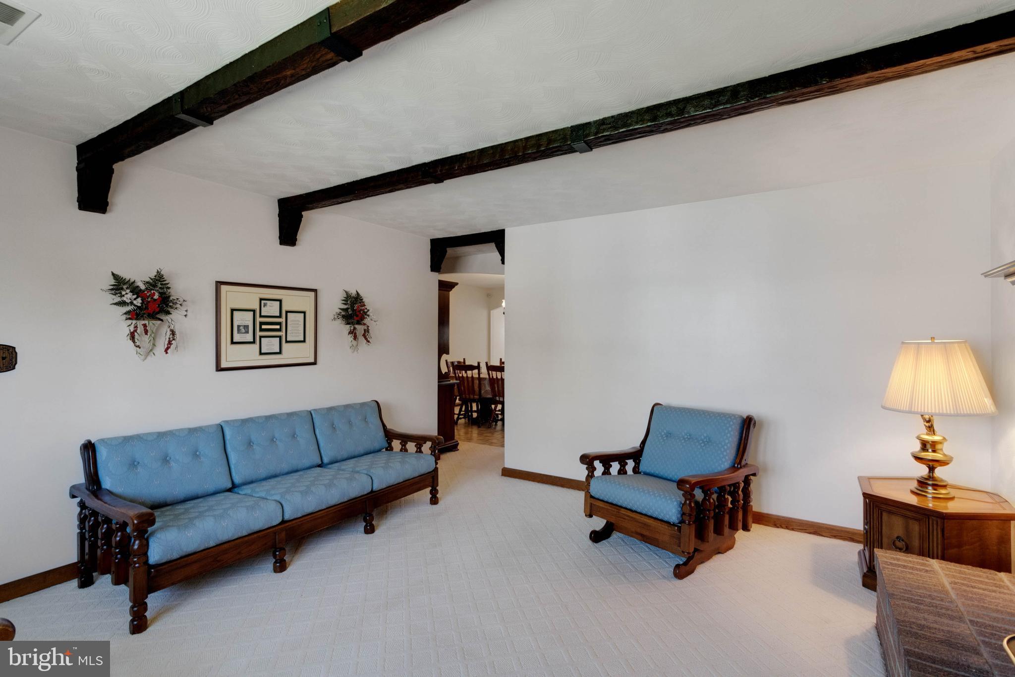 7007 River Drive Road Baltimore, MD 21219 - Photo 8 of 37 Wood beams