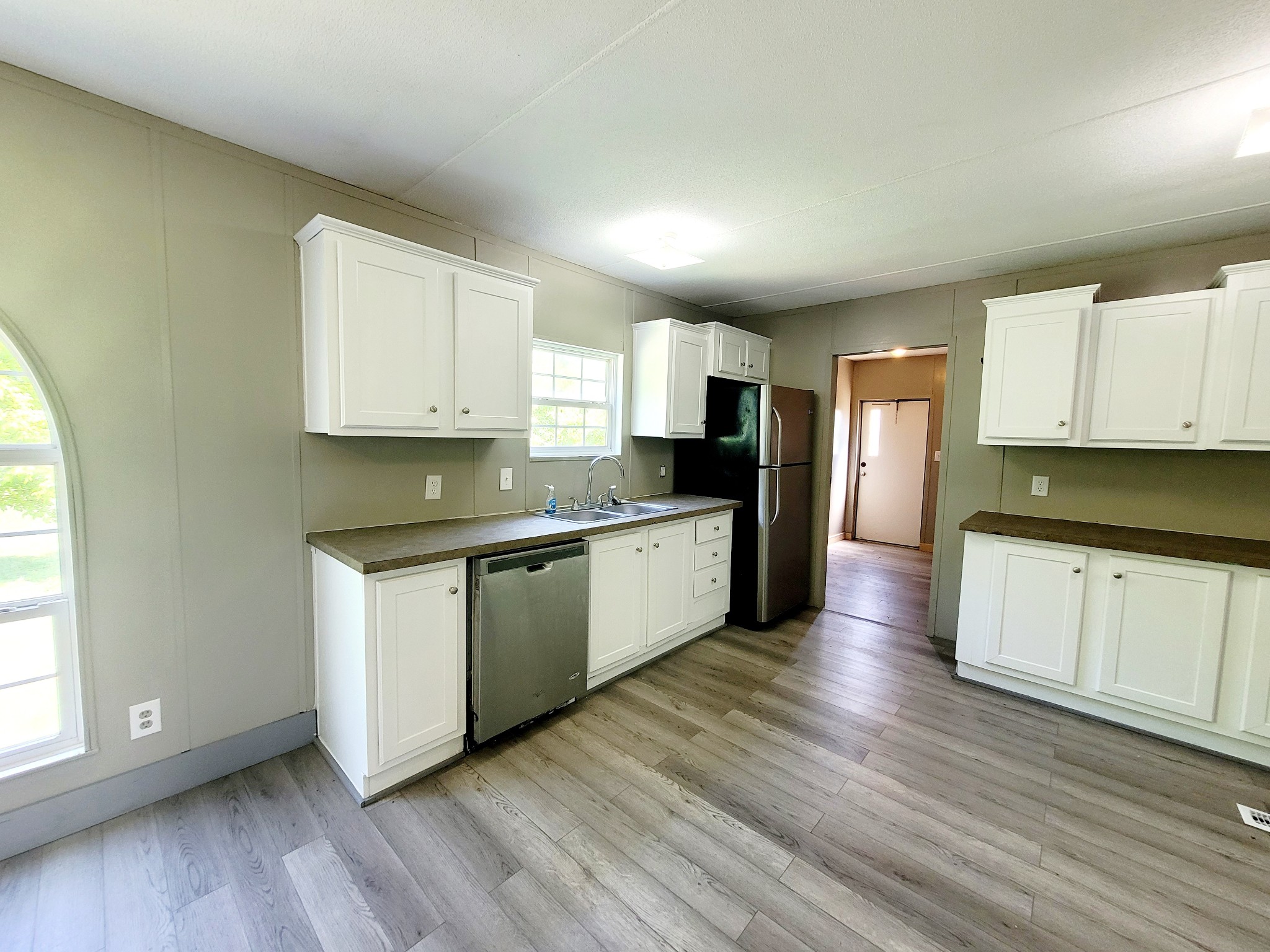 995 Coaling Road Charlotte, TN 37036 - Photo 6 of 17 Gallery Image 6