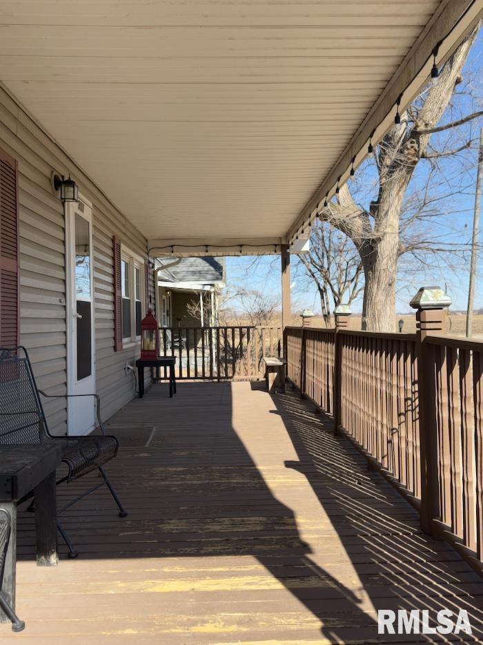 950 North 6th Avenue Canton, IL 61520 - Photo 27 of 34
