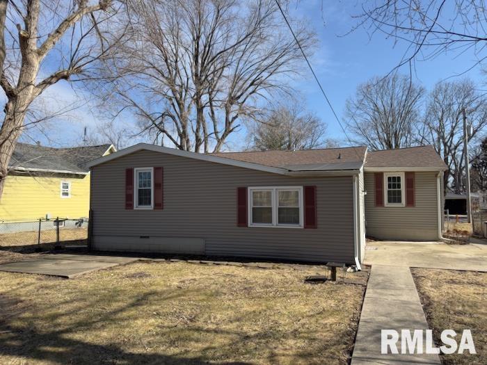 950 North 6th Avenue Canton, IL 61520 - Photo 31 of 34