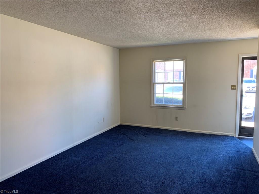 226 Northpoint Avenue, Unit D High Point, NC 27262 - Photo 4 of 10 Gallery Image 4