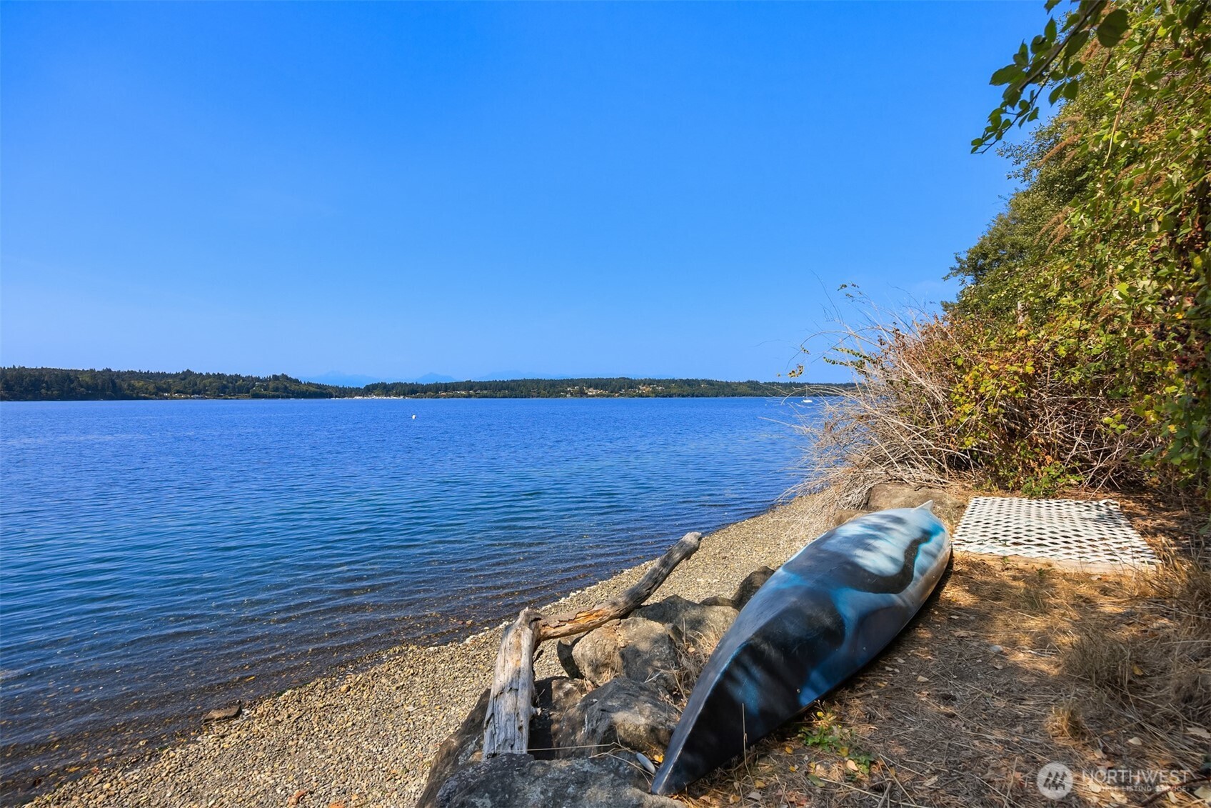9549 Olympus Beach Road Northeast Bainbridge Island, WA 98110 - Photo 29 of 35