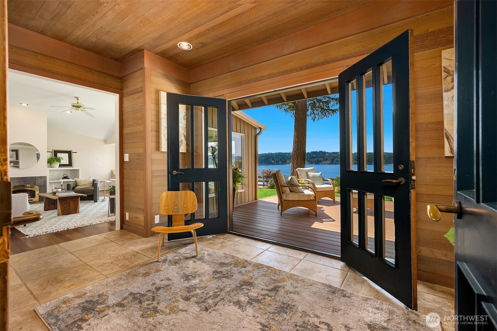 9549 Olympus Beach Road Northeast Bainbridge Island, WA 98110 - Photo 6 of 35
