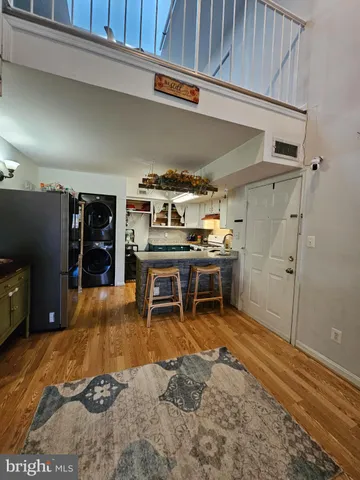 $319,500 | 9200 Azure Court, Unit 201, Manassas, VA 20110