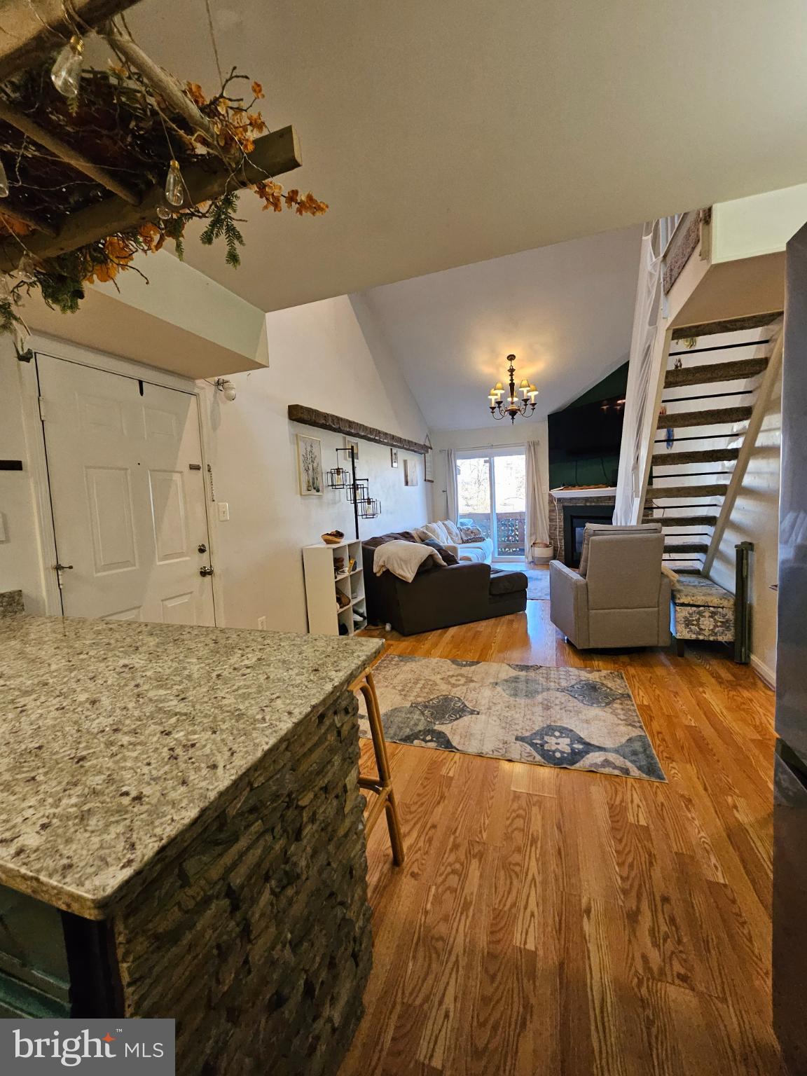 9200 Azure Court, Unit 201 Manassas, VA 20110 - Photo 8 of 20 a bedroom with a bed and window
