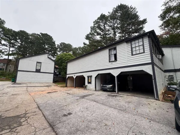 $110,000 | 1411 Stone Mill Trace, Stone Mountain, GA 30083