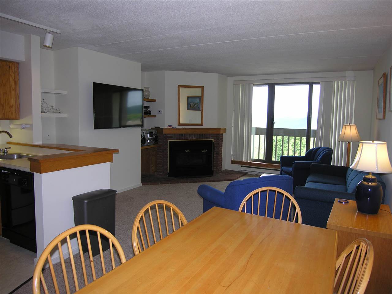 205 Old Mill Road, Unit C23 Killington, VT 05751 - Photo 6 of 22 Gallery Image 6