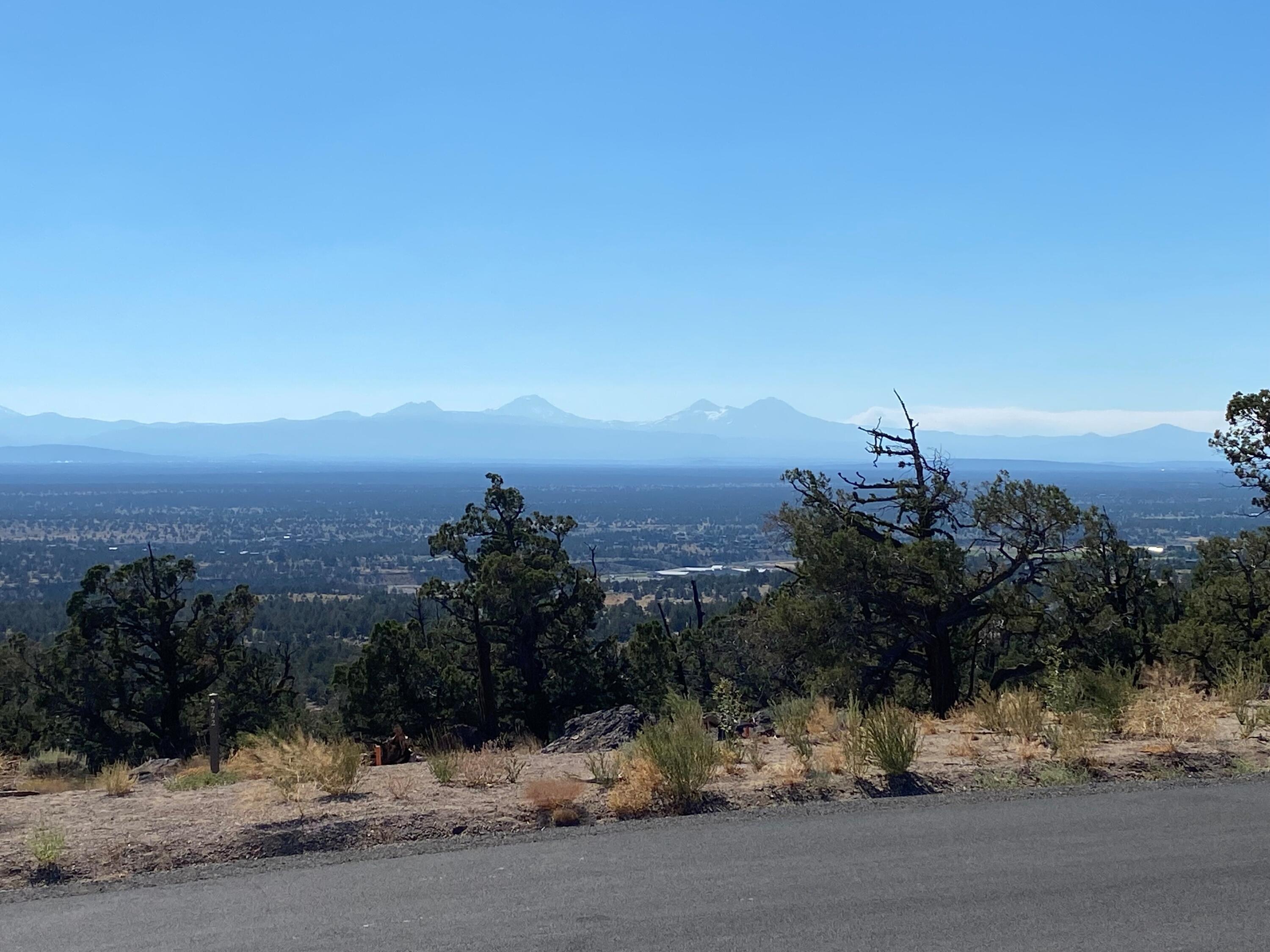 7 Southwest Peaks Loop, Unit 811 Powell Butte, OR 97753 - Photo 1 of 5 811