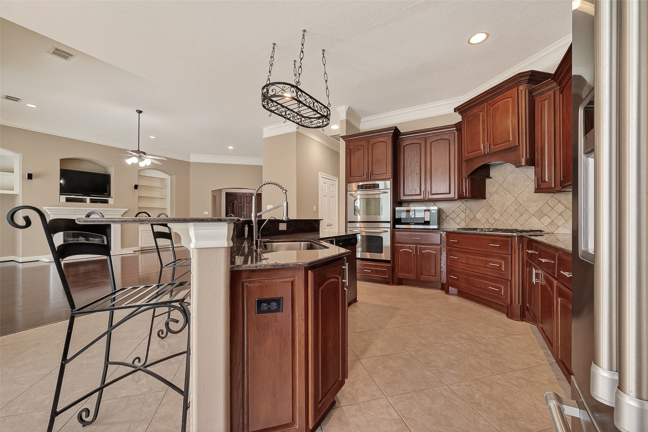 5934 Solar Point Lane Houston, TX 77041 - Photo 19 of 50