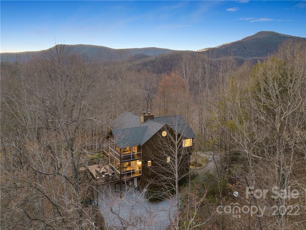 529 Crystal Creek Road Otto, NC 28763 - Photo 6 of 45 Gallery Image 6