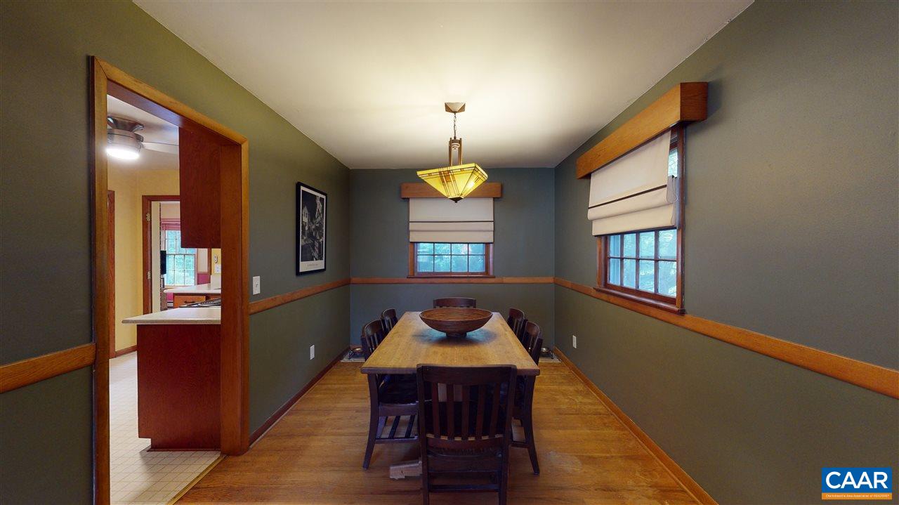 1915 Park Road Waynesboro, VA 22980 - Photo 6 of 20 Gallery Image 6