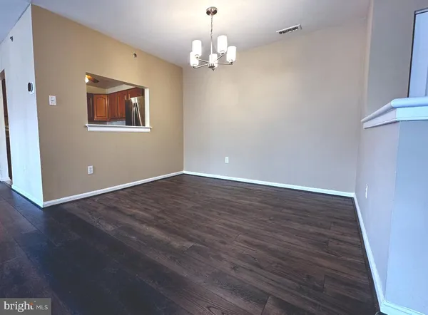 $2,100 | 14 Rain Flower Path, Unit 201, Sparks Glencoe, MD 21152