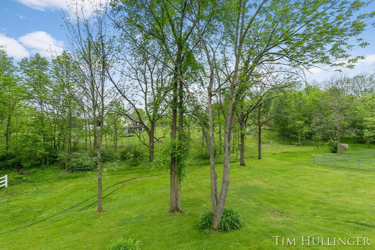 1050 Rector Avenue Northeast Sparta, MI 49345 - Photo 27 of 32 IMG_1028