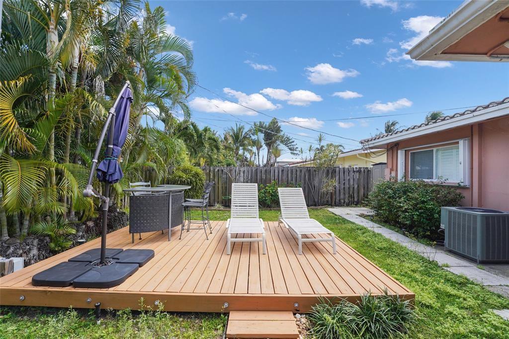 2725 Southeast 5th Court Pompano Beach, FL 33062 - Photo 36 of 37 a view of deck with patio