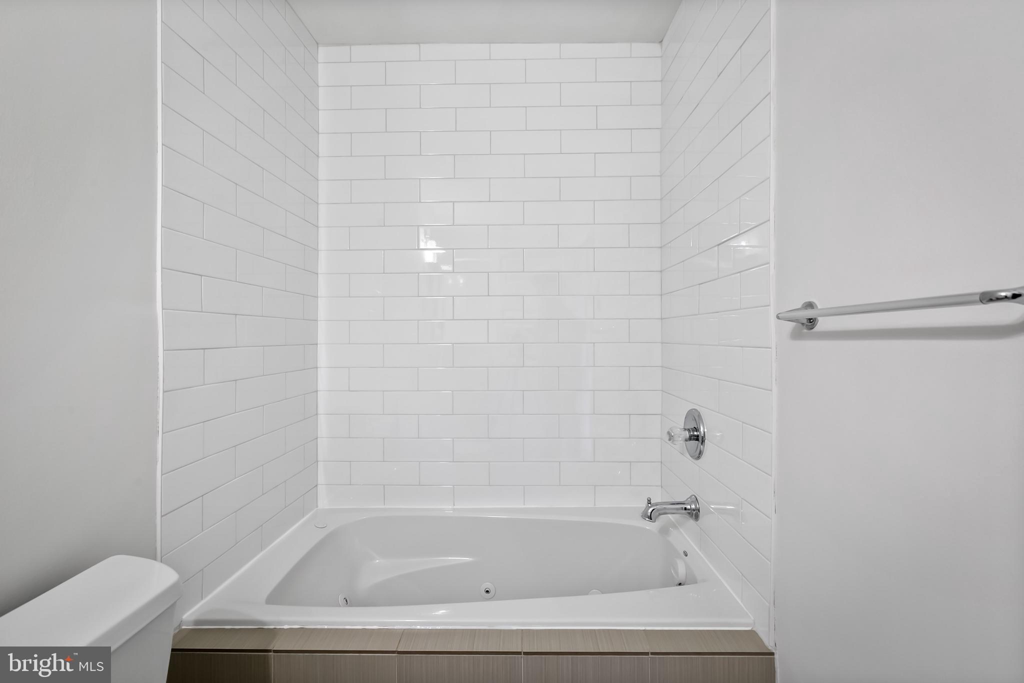 108 South Conkling Street Baltimore, MD 21224 - Photo 20 of 29