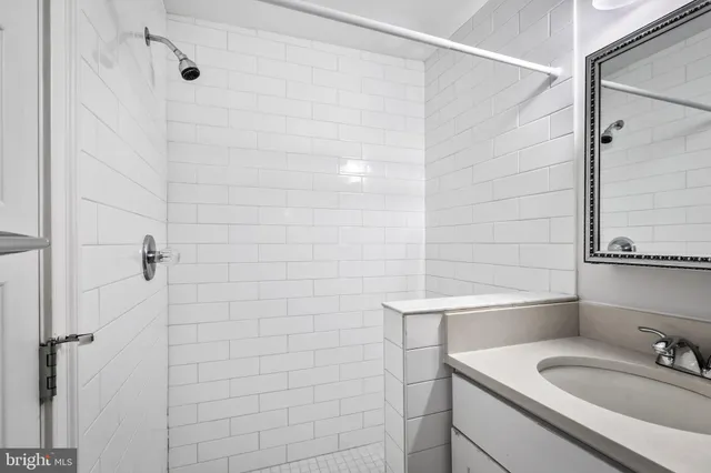 $1,750 | 108 South Conkling Street, Baltimore, MD 21224