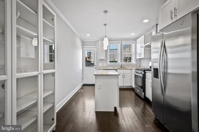 $1,750 | 108 South Conkling Street, Baltimore, MD 21224