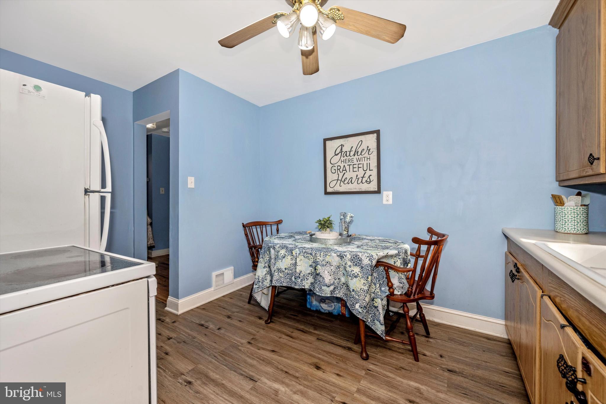 201 Nottingham Road Hagerstown, MD 21740 - Photo 12 of 28 Eat-In Kitchen
