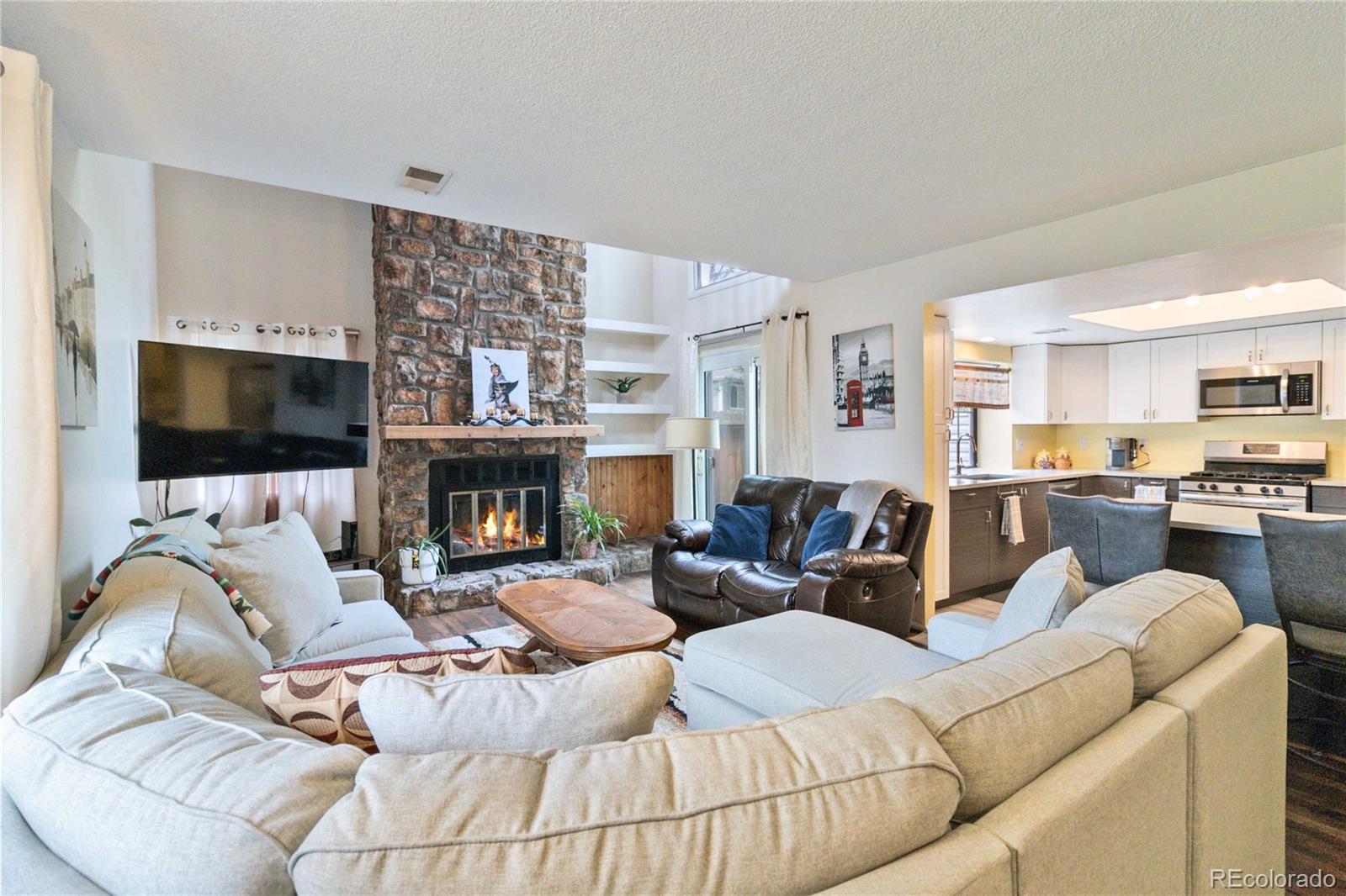 12522 East Evans Circle, Unit A Aurora, CO 80014 - Photo 8 of 40