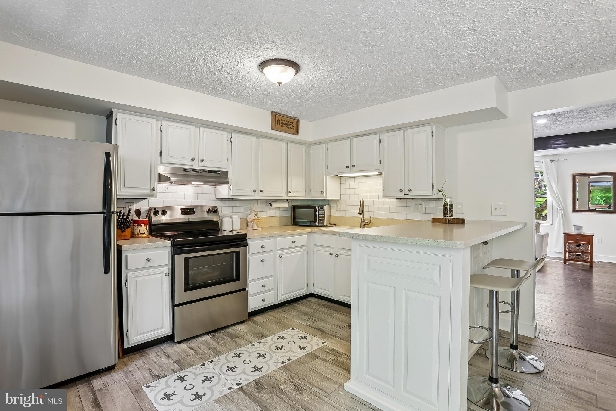 10508 Apple Ridge Road Gaithersburg, MD 20886 - Photo 8 of 27