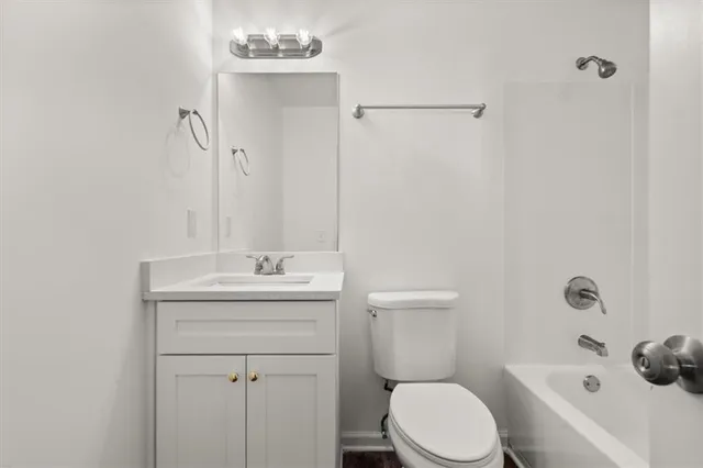 $325,000 | 35 East Boxwood Drive Southeast, Cartersville, GA 30121