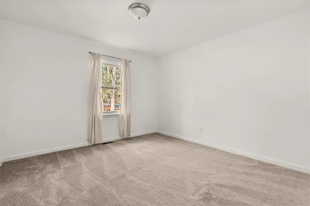 $325,000 | 35 East Boxwood Drive Southeast, Cartersville, GA 30121