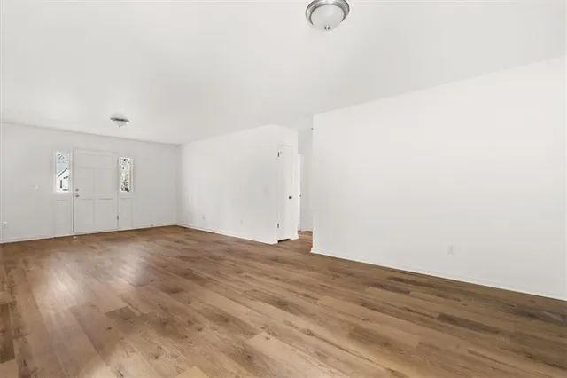 $325,000 | 35 East Boxwood Drive Southeast, Cartersville, GA 30121