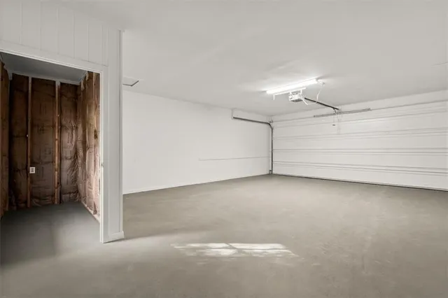 $325,000 | 35 East Boxwood Drive Southeast, Cartersville, GA 30121