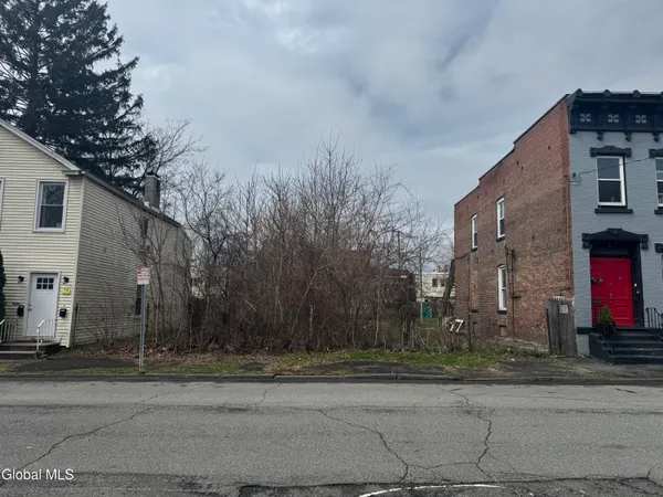 $49,000 | 1035-1037 6th Avenue, Troy, NY 12180