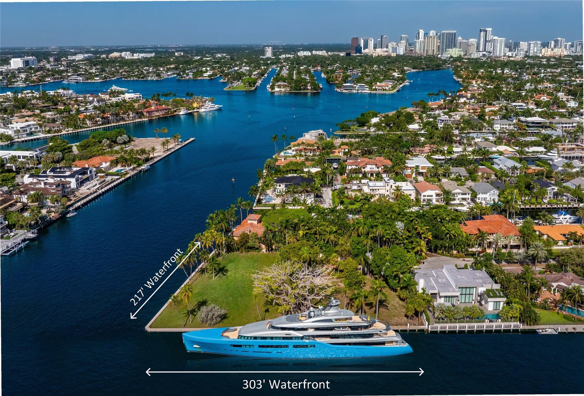 1000 Riviera Isle Drive Fort Lauderdale, FL 33301 - Photo 9 of 21 The boat is a digital rendering