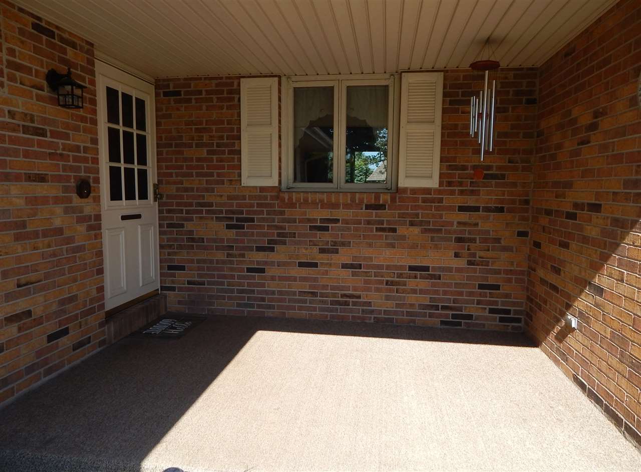 8250 Boone Mc Henry County Line Road Garden Prairie, IL 61038 - Photo 5 of 23 Gallery Image 5
