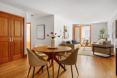 $699,000 | 2440 Massachusetts Avenue, Unit 3, Cambridge, MA 02140